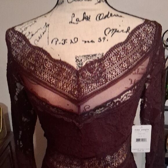 NWT FREE PEOPLE Lace Burgundy EGGPLANT Dress Size Small - Picture 2 of 10